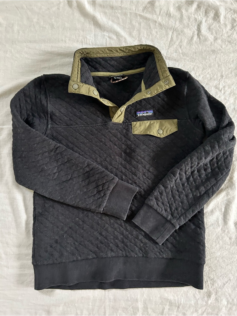 Patagonia Black Quilted Jacket with Olive Trim